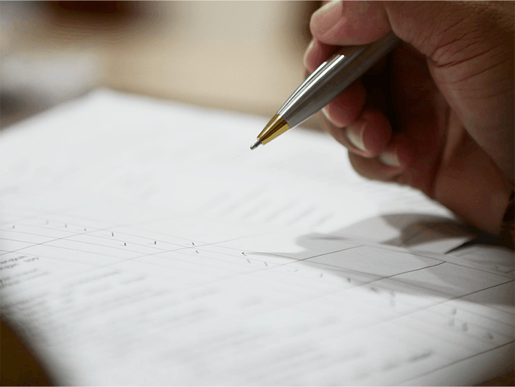Essay writing主旨句写作技巧